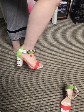 NWOT SHEIN Cherry Block Heel Sandals
